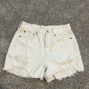 American Eagle jean shorts. Women’s SIZE 4